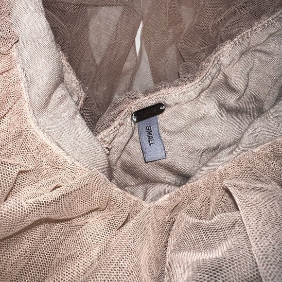 Formal Nude dramatic Ruffled sequence Blouse - Picture 12 of 13